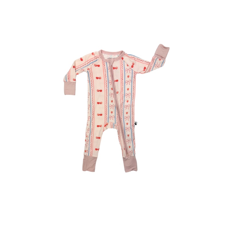 Zipper Footie Pajamas – Sweet Caroline Newborn