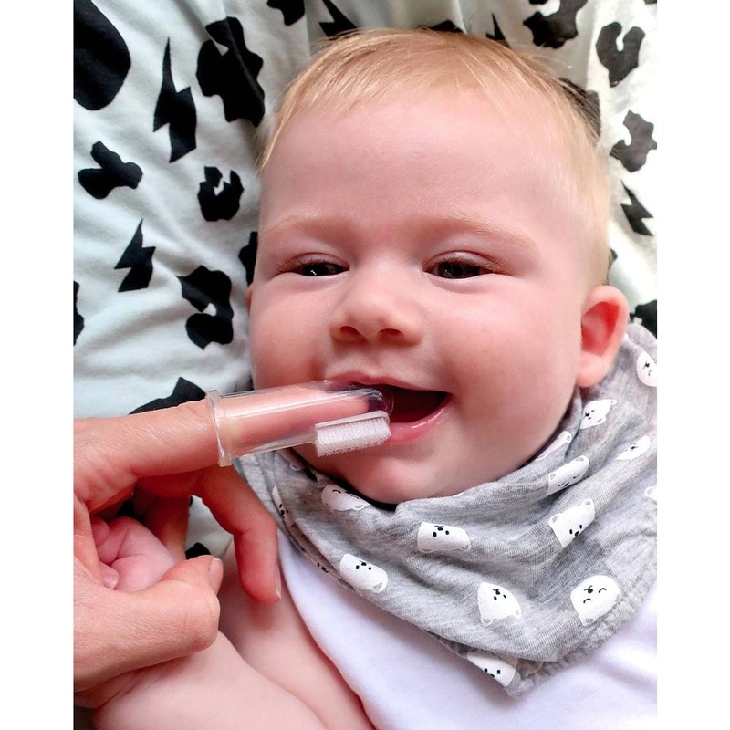 *Jack N’ Jill Silicone Finger Brush – 2 Pack (6-12 months)
