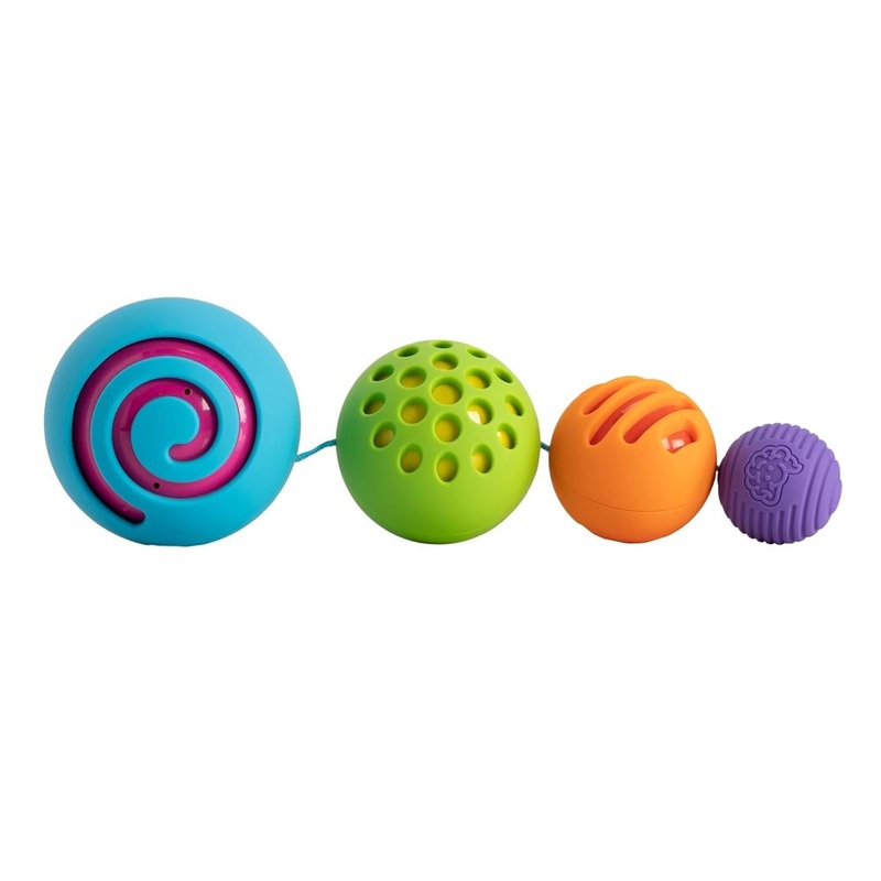 *Fat Brain Toys Oombee Ball