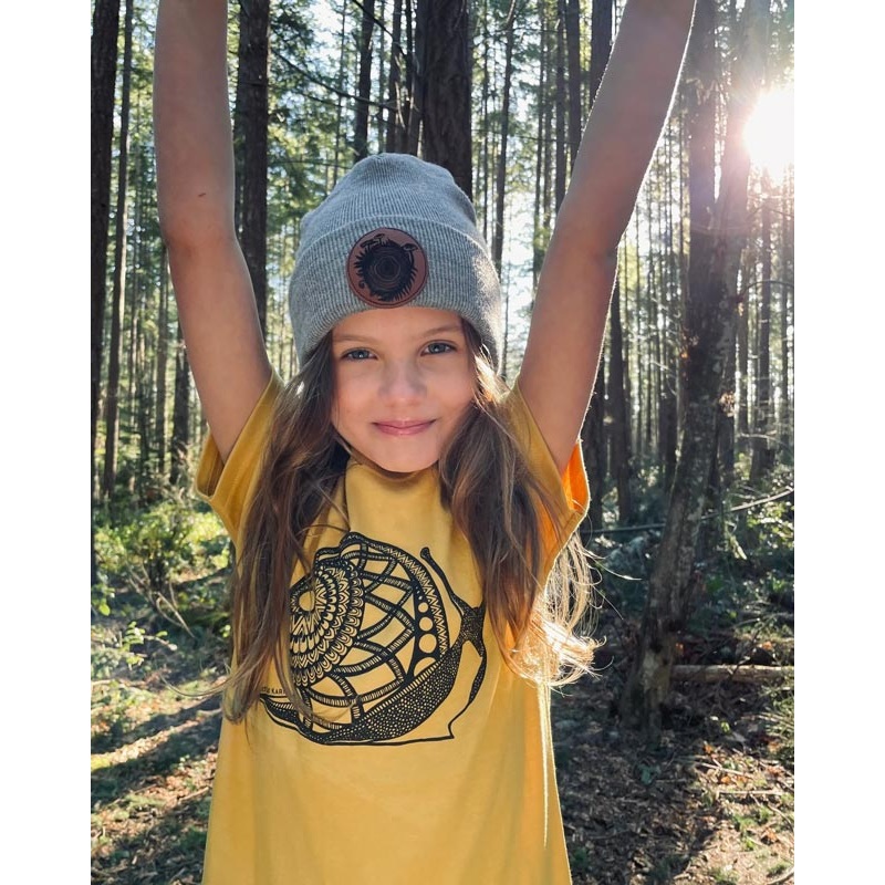 West Coast Karma Kids Tee – Mustard Snail (Size 6t) 2t