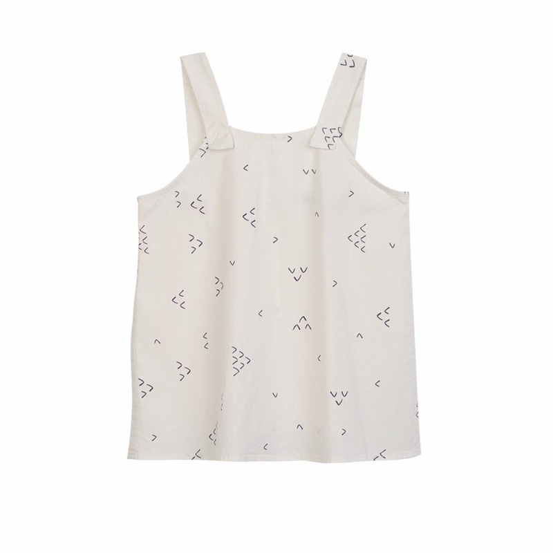 barn of monkeys flock tank neutral 10y